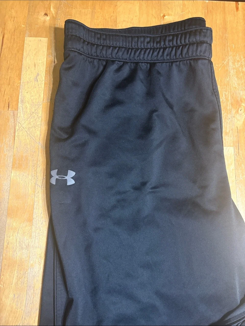 Under Armour Men's Black Track Pants - Picture 3 of 11